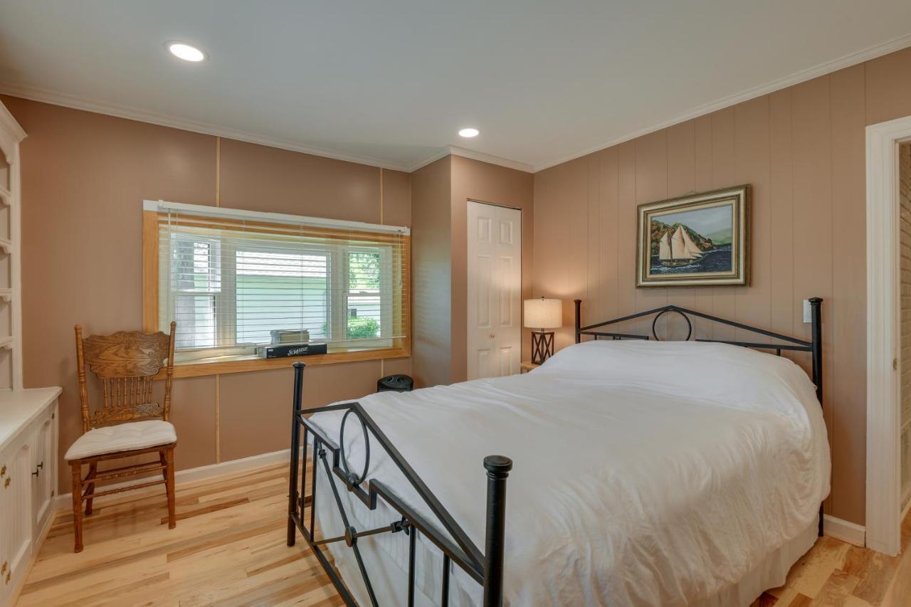 Waterfront Annapolis Home Fire Pit And Fishing Pier المظهر الخارجي الصورة